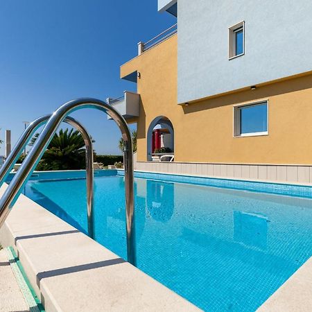 Villa Palmina ポドストラナ エクステリア 写真